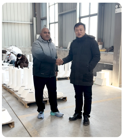 GWDLtherm 洛阳炬星新一批客定高纯石英坩埚客户验收